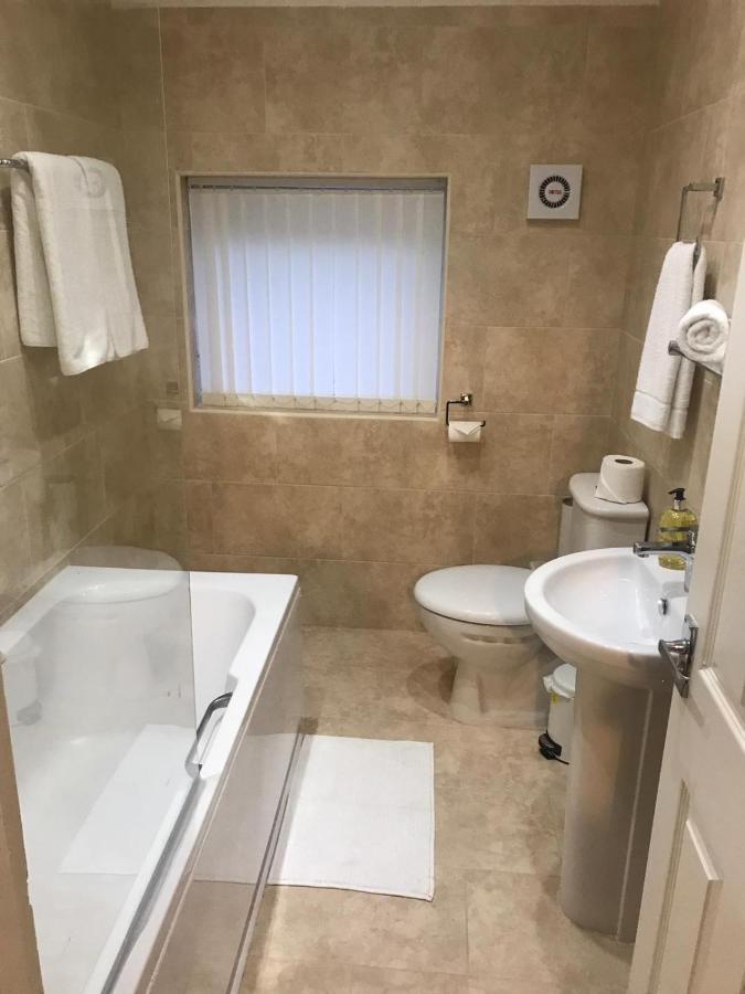 Anson Studios Walsall M6, J10 Ngoại thất bức ảnh
